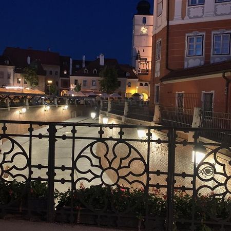 Apartament Lies By The Bridge - La Podul Minciunilor Sibiu Exterior foto